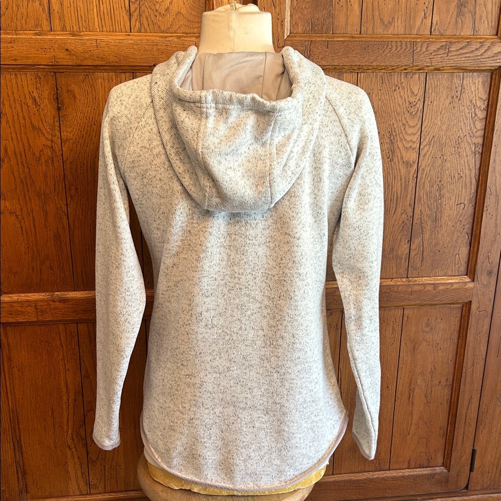 🌻Thread & Supply Light Gray Button-Up Pullover Hoodie Size XS - Picture 4 of 11